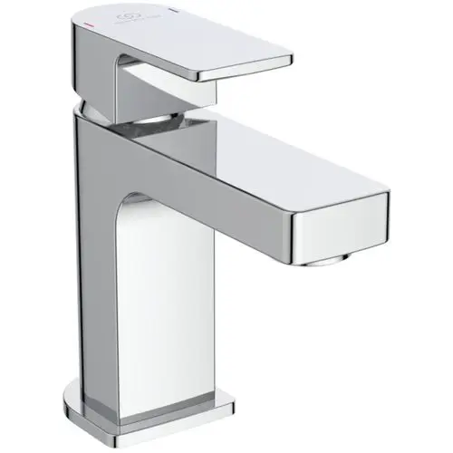 Chromfarbener Wasserhahn von Ideal Standard mit flachem Bedienhebel und eckiger Auslaufkonstruktion. Geeignet für moderne Badezimmer- und Kücheneinrichtungen.